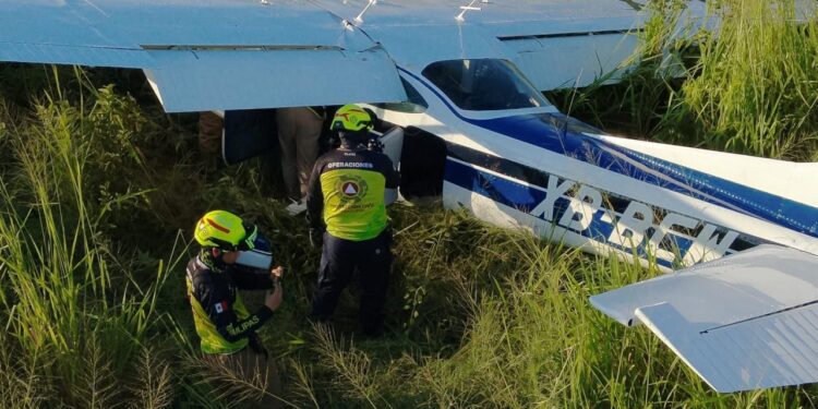 Se desploma avioneta en Aldama
