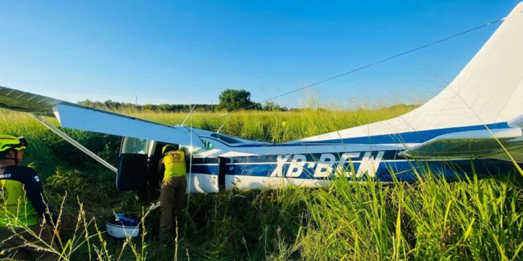 Se desploma avioneta en Aldama