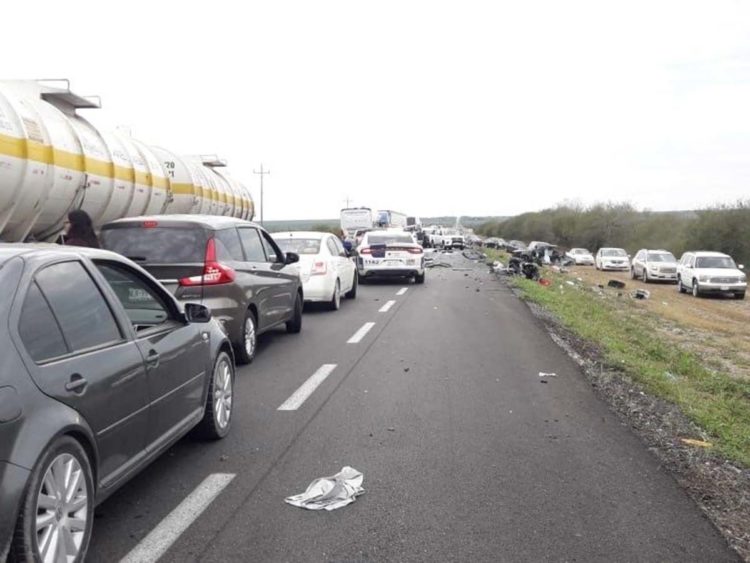Mueren 2 en carambola sobre carretera Victoria-Matamoros