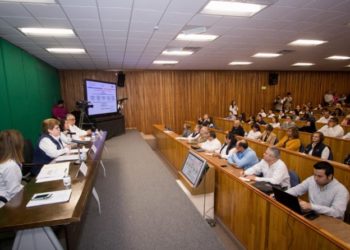 Fortalece UAT la cátedra y procesos para evaluar el egreso