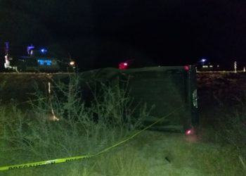 Muere jornalero al volcar camioneta en ruta a Tula