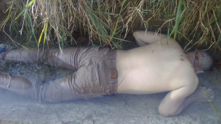 Encuentra muerto a hombre en canal de riego