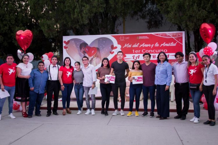Realizan universitarios concurso y baile en el mes del amor y la amistad