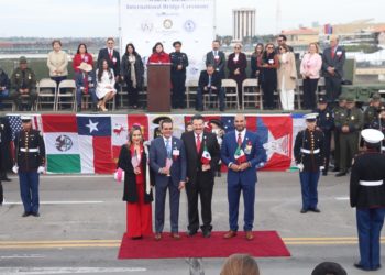 Nuevo Laredo y Laredo reafirman hermandad: Rivas y Sáenz
