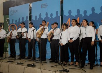 Celebra UAT encuentro de rondallas de Facultades y Escuelas
