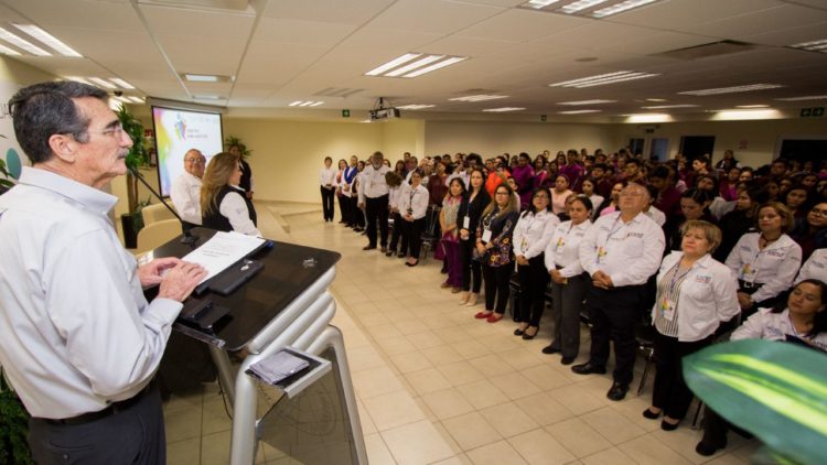 Inaugura Rector de la UAT foro de fortalecimiento familiar