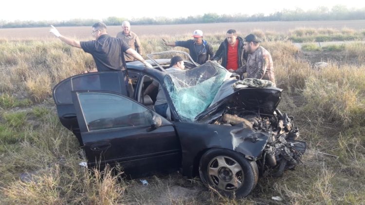 A punto de morir madre e hijas en accidente