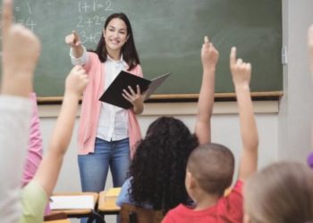 Son mujeres 70 por ciento de profesores en Tamaulipas: SET