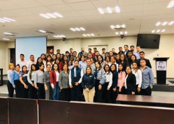 Visitan alumnos de Facultad de Derecho de Matamoros, la Fiscalía de Tamaulipas