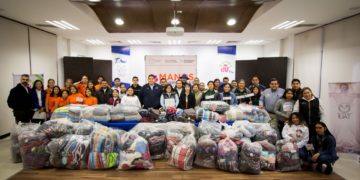 Entrega UAT donativo de cobijas y ropa de invierno al DIF-Tam