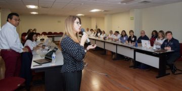 Certificarán calidad de centros de idiomas de la UAT