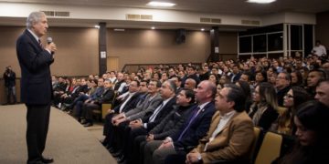 Noel Ramírez Padilla dicta en la UAT conferencia “Ser Etico sí es Rentable” 