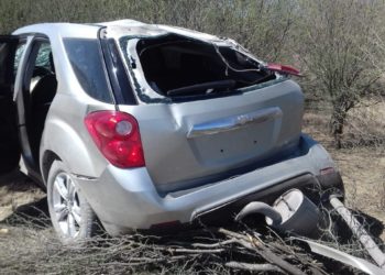 Vuelca camioneta en ruta Victoria-Matamoros