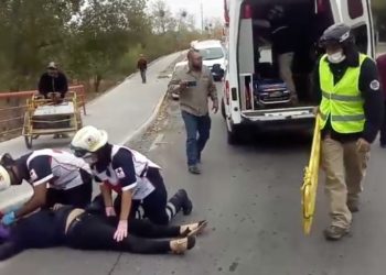 Mujer herida en accidente de motocicleta en la Unidad Modelo