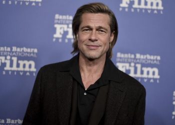 Cambió Pitt a BAFTA por su hijo