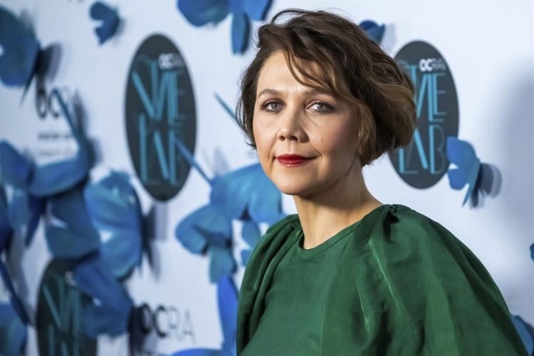 Encarnará Gyllenhaal a mamá de Elvis