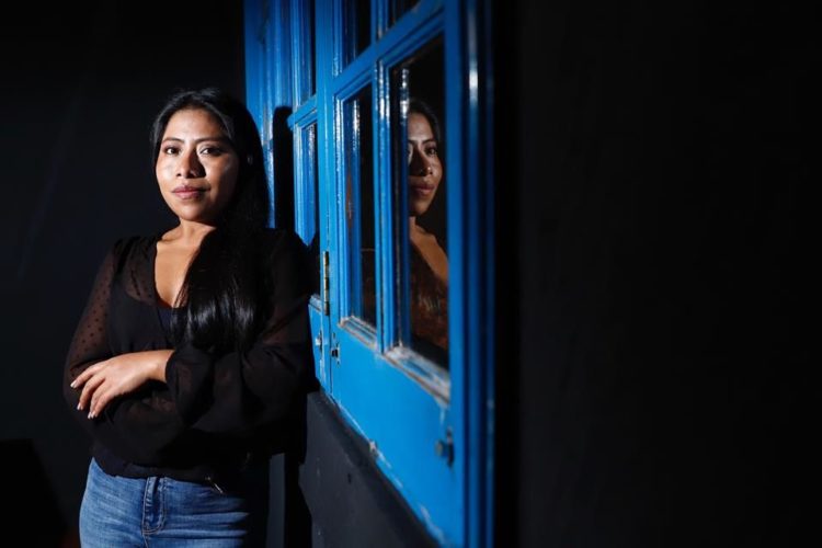 Seguirá Yalitza en la actuación