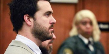 Demanda Lyle al estado de Florida