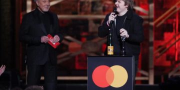 Triunfa Capaldi en los Brit Awards