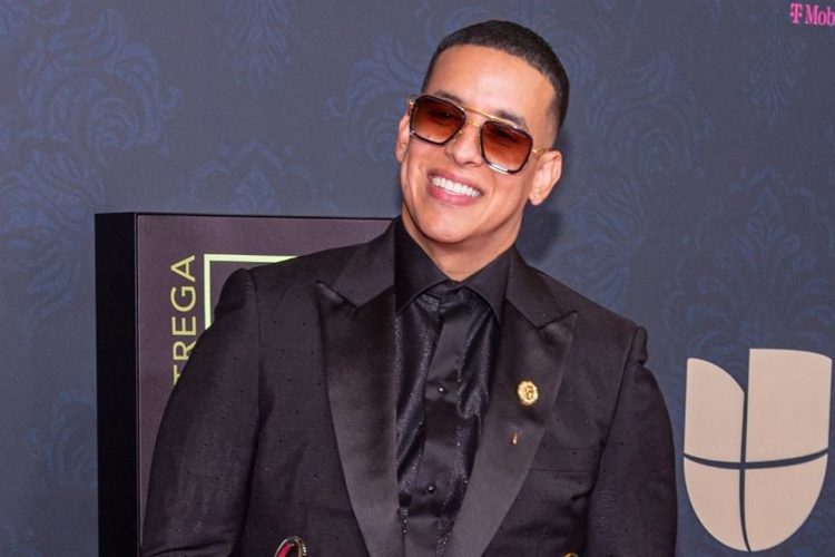 Nombran a Daddy Yankee Artista del Año