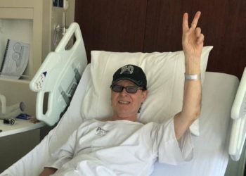 Operan a vocalista de Scorpions