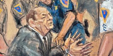 Pasaría Weinstein 29 años en prisión