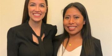 Aborda Yalizta con congresista derechos laborales