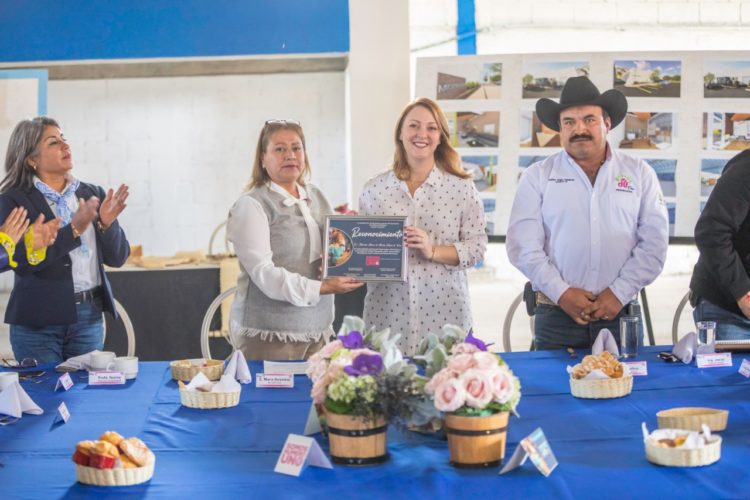 Entrega DIF Tamaulipas apoyos a familias del Altiplano