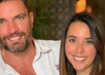 Julian Gil presume a su bella hija y le lleva serenata