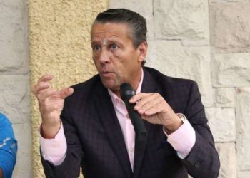 Alfredo Adame se suma a movimiento feminista del 9 de marzo