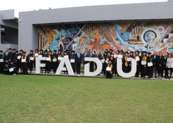 Entrega UAT generación 2019-3 de la Facultad de Arquitectura en Tampico