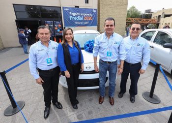 Rifa Ayuntamiento de Nuevo Laredo auto entre contribuyentes cumplidos del predial