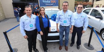 Rifa Ayuntamiento de Nuevo Laredo auto entre contribuyentes cumplidos del predial