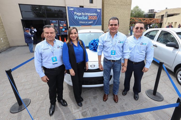 Rifa Ayuntamiento de Nuevo Laredo auto entre contribuyentes cumplidos del predial