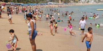 Rechaza COPARMEX  cancelar “fines de semana largos”