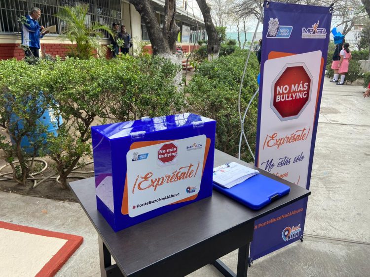 Instalan Buzón Anti-bullying en escuelas neolaredenses