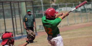 En juego título de beisbol UAT
