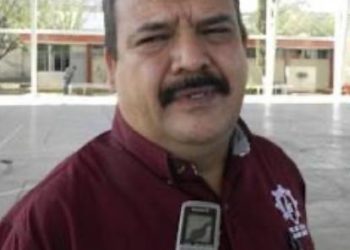 Separan de sus actividades a maestro que se involucró en juegos bruscos de estudiantes