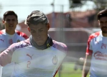 Ya entrena “Chicote” con Chivas