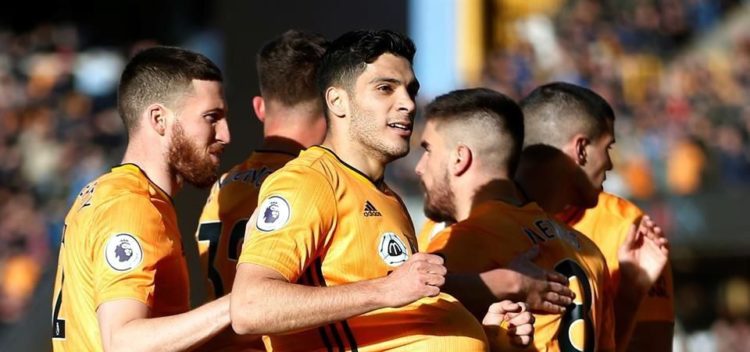 Anota mexicano Jiménez en triunfo de los Wolves