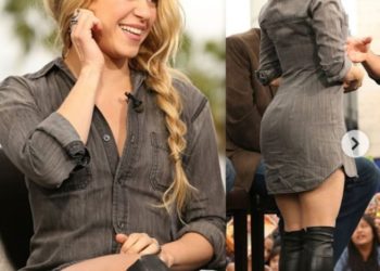Shakira muestra pierna… y celulitis