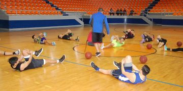 Sigue preparación para las selecciones estatales de basquetbol y voleibol