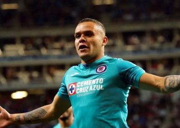 Pita “La Máquina” de visita sobre las Chivas