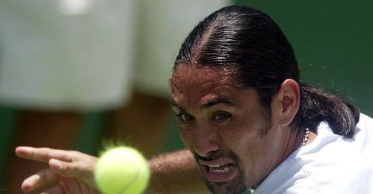 Truena chileno Ríos contra la ATP