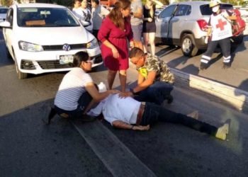 Choca jugador de Correcaminos