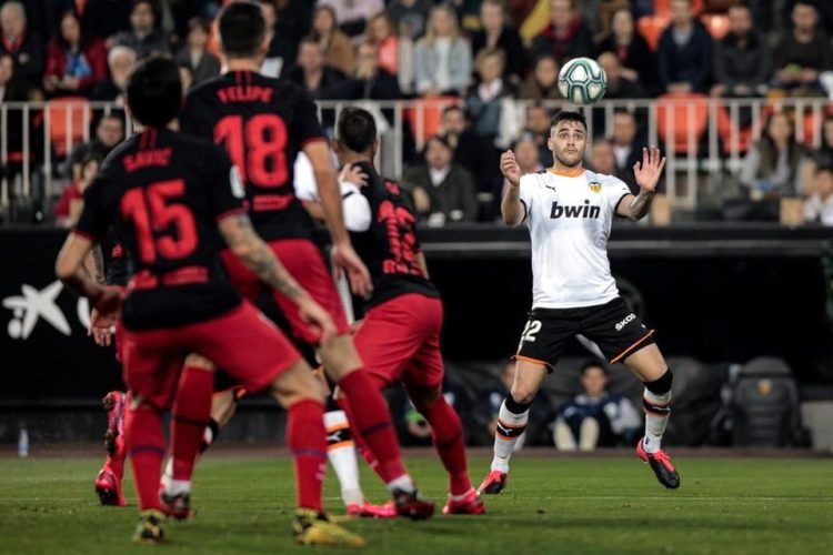 Sellan Valencia y Atlético empate de poder a poder