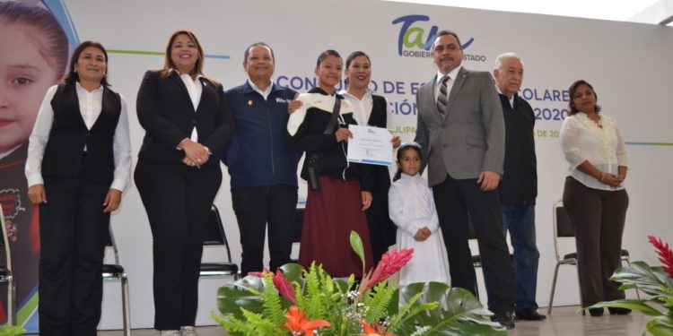 Ya tiene ganadores II Concurso Estatal de Escoltas Escolares de la Educación Básica