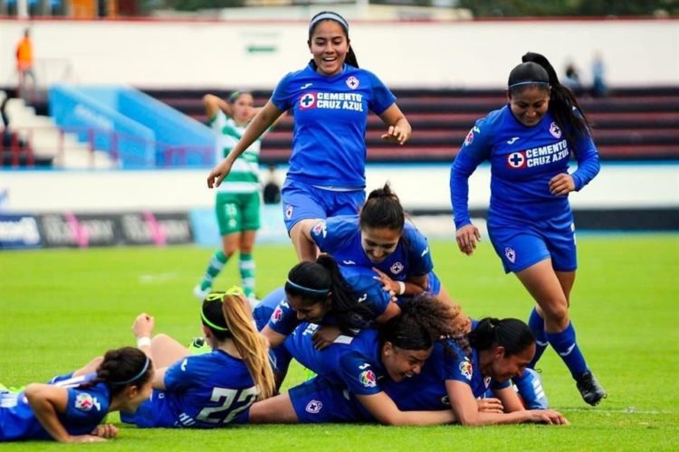 Triunfo cementero femenil