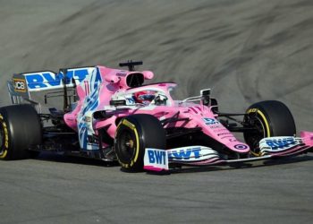 “Checo” Pérez entre los más rápidos