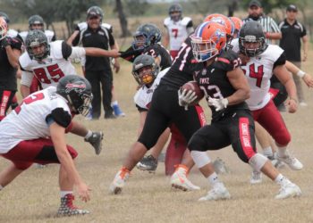 Búfalos, con marca invicta